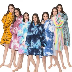 Tie-dye huggle hoodies manufacturer